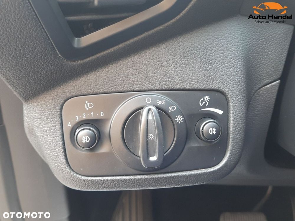 Ford C-MAX 2.0 TDCi Start-Stop-System Titanium - 25