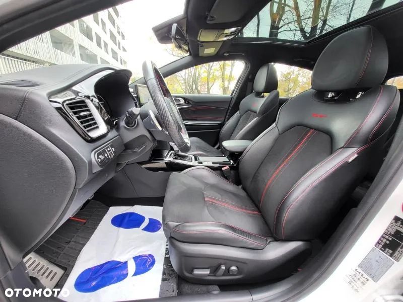 Kia Ceed - 21