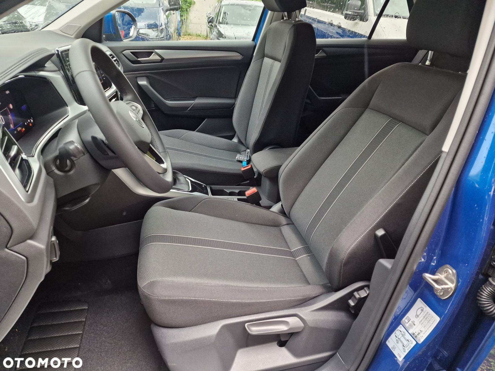 Volkswagen T-Roc 1.5 TSI Life Plus DSG - 10