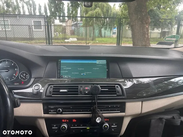 BMW Seria 5 520d Touring Luxury Line - 7