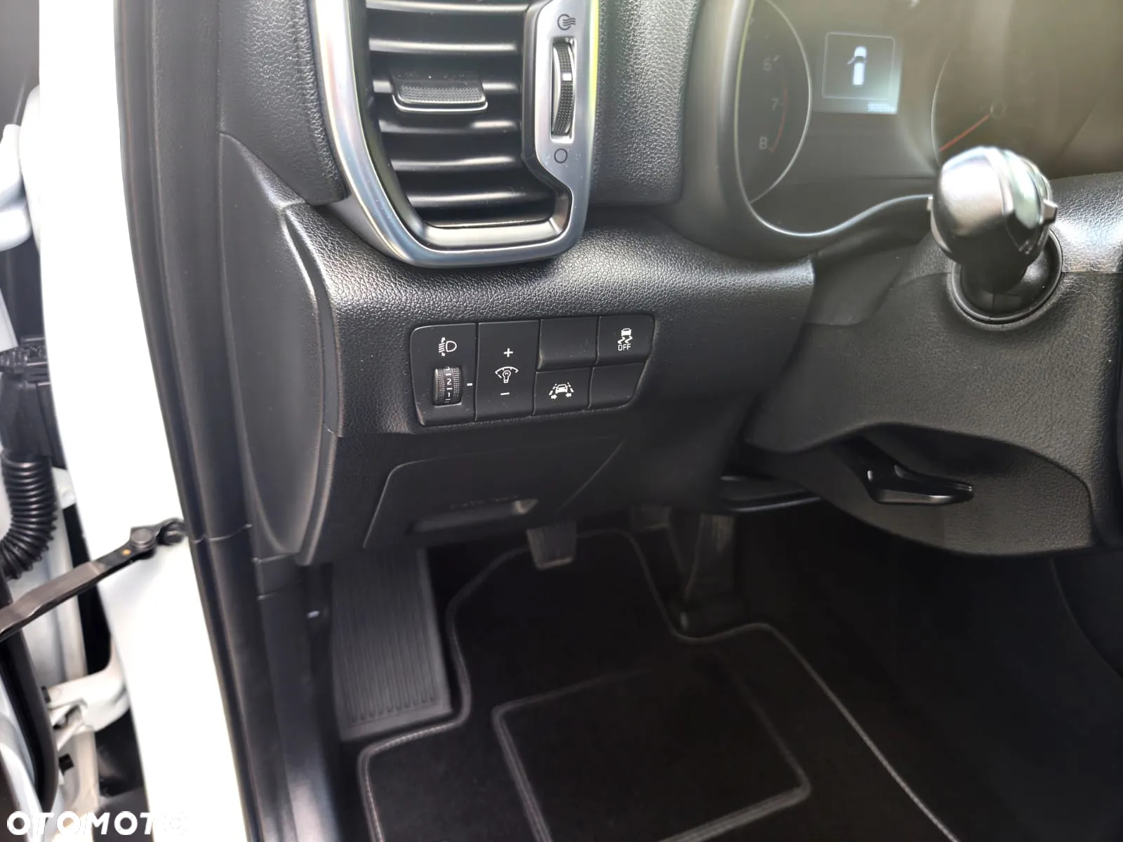 Kia Sportage 1.6 GDI L 2WD - 11