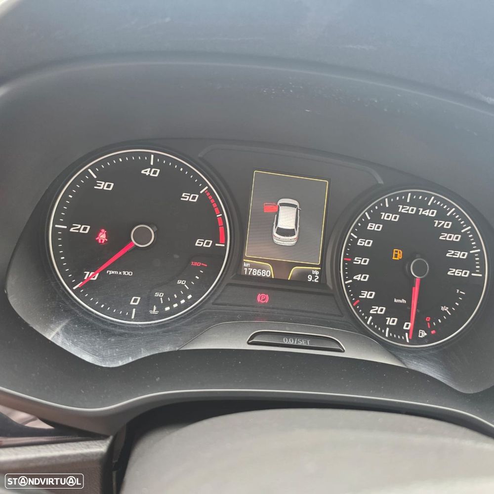 SEAT Leon ST 1.6 TDI Style Ecomotive - 24