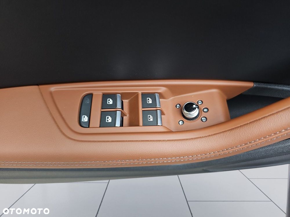 Audi A4 Avant 35 TDI mHEV Advanced S tronic - 13