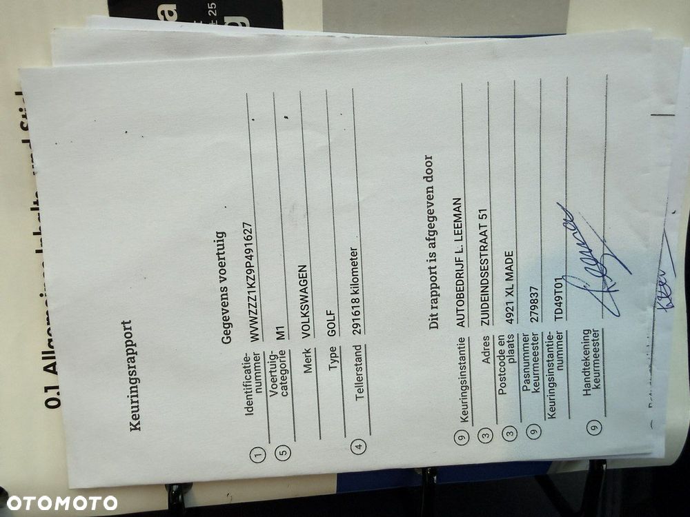 Volkswagen Golf - 18