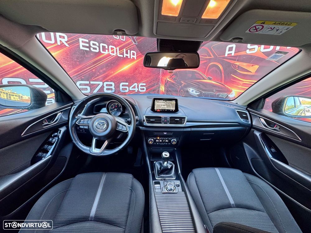 Mazda 3 Hatchback 1.5 Sky-D Excellence Pack Leather White Navi - 9