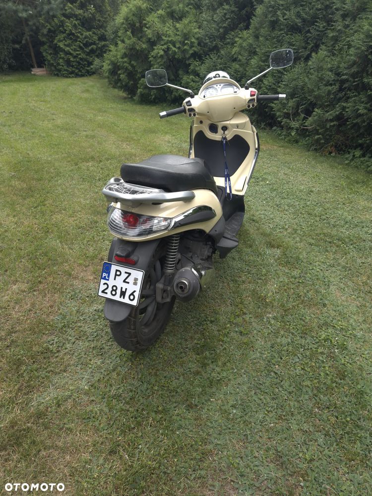 Piaggio Beverly - 5
