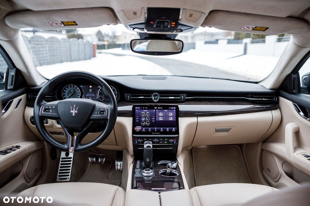 Maserati Quattroporte GranLusso S - 33