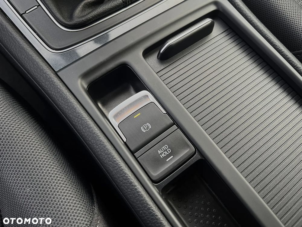 Volkswagen Golf 1.4 TSI BlueMotion Technology Lounge - 34