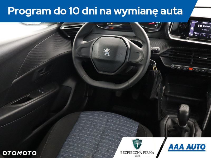 Peugeot 208 - 9