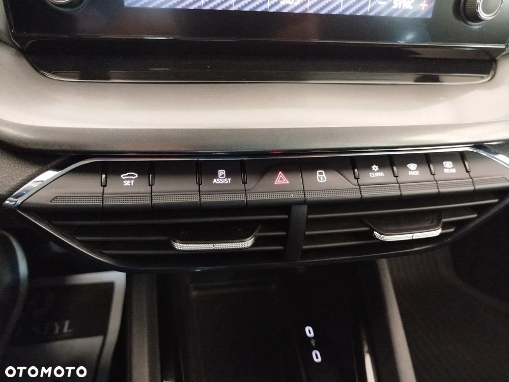 Skoda Octavia 1.5 TSI ACT Ambition - 21