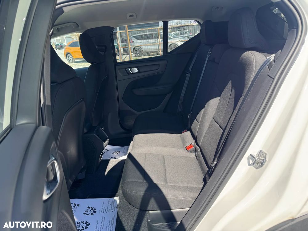 Volvo XC 40 - 8