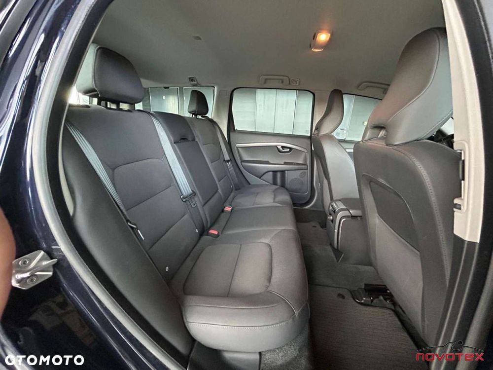 Volvo V70 D3 Momentum - 15