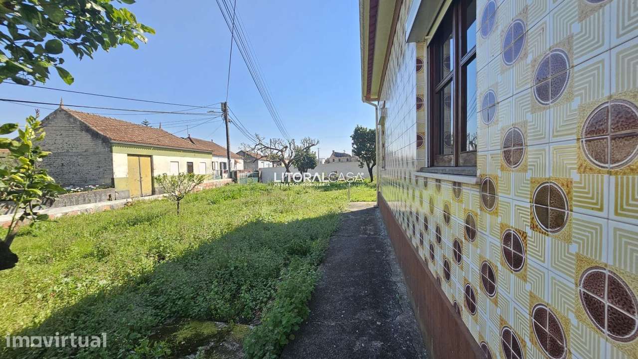Moradia T2+1 | Térrea | Jardim | Estacionamento - Grande imagem: 5/23