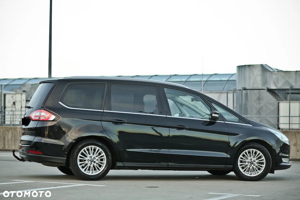 Ford Galaxy 2.0 TDCi Titanium - 17