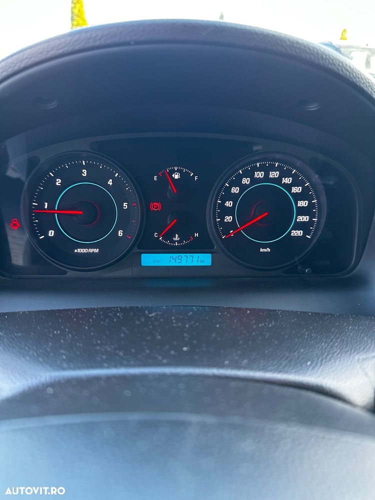 Chevrolet Captiva 2.2 TD AWD LTZ - 10