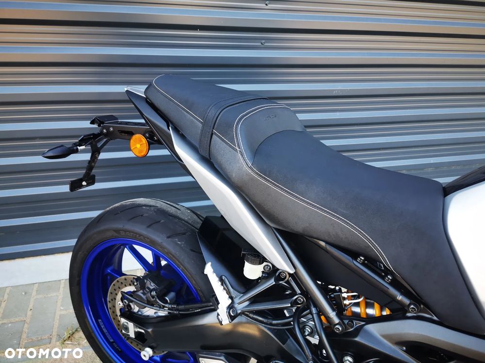 Yamaha MT - 21
