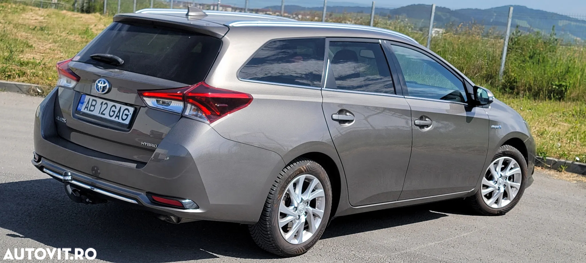 Toyota Auris 1.8 VVT-i Hybrid Automatik Design Edition - 5
