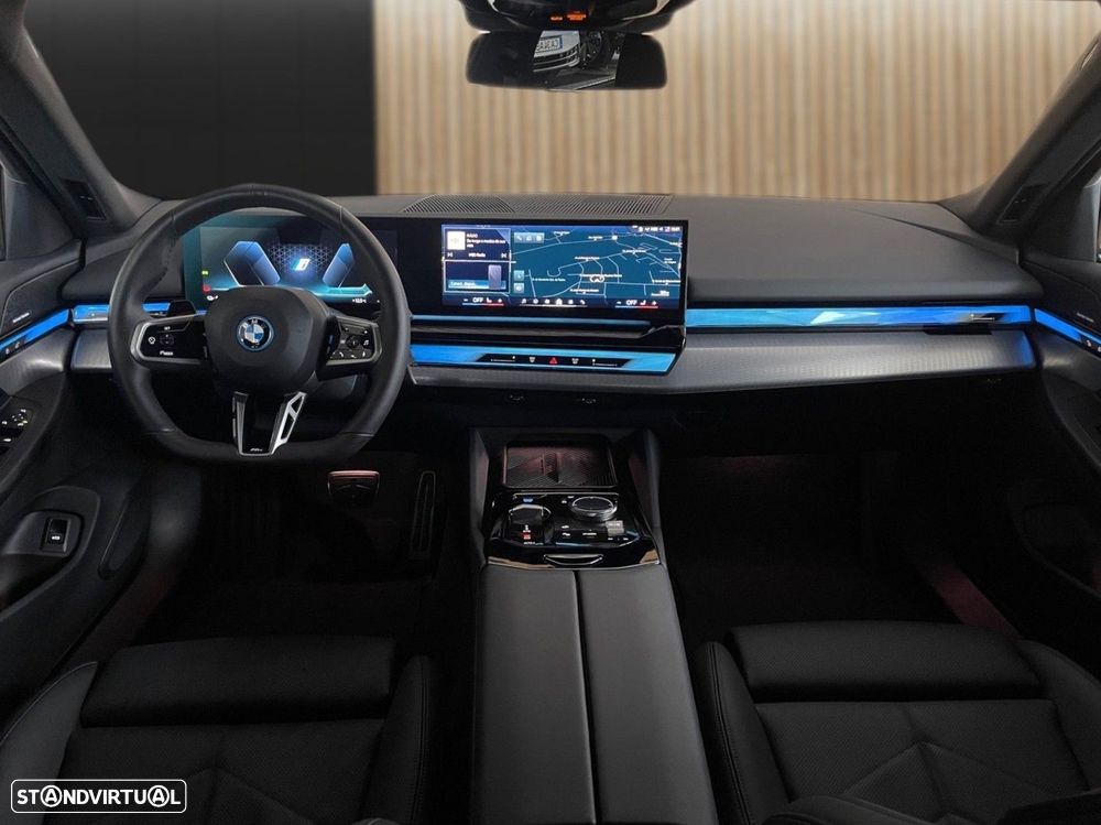 BMW i5 eDrive40 Pack Desportivo M - 2