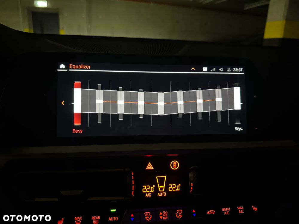 BMW Seria 3 320d Edition M Sport Shadow - 29