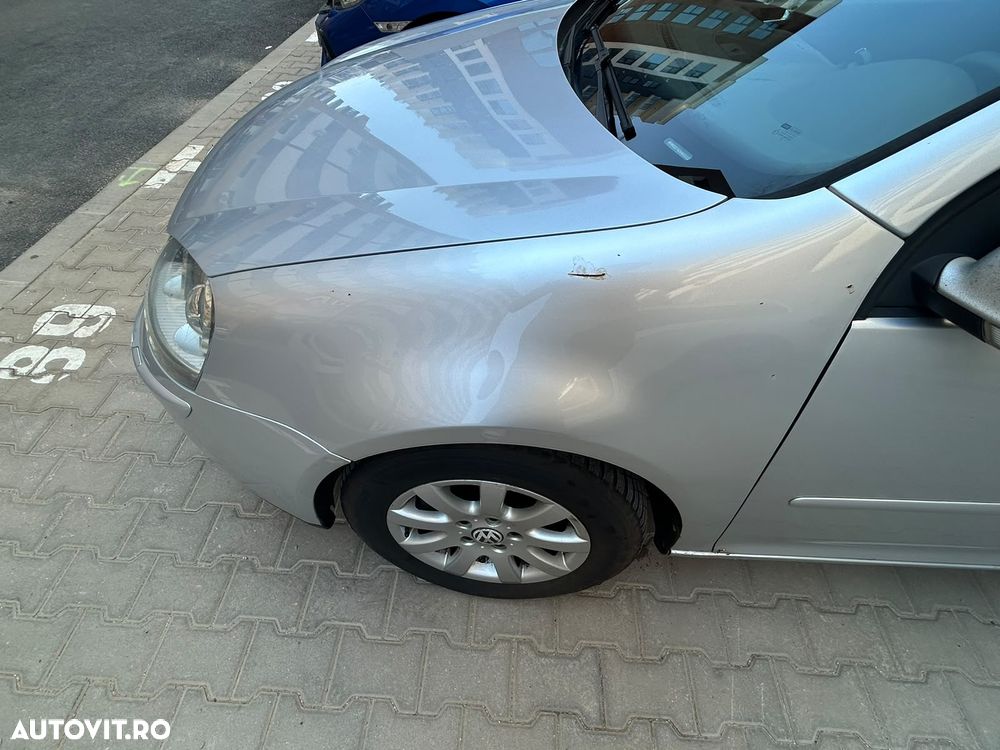 Volkswagen Golf 2.0 TDI DSG Comfortline - 12
