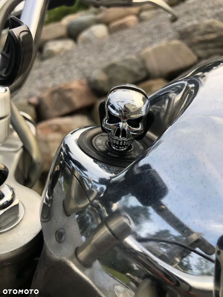 Yamaha XV - 13