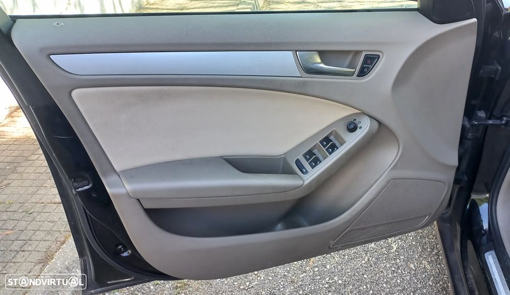 Audi A4 Avant 2.0 TDI Sport - 14