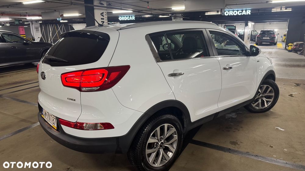 Kia Sportage 2.0 CRDI L AWD - 5