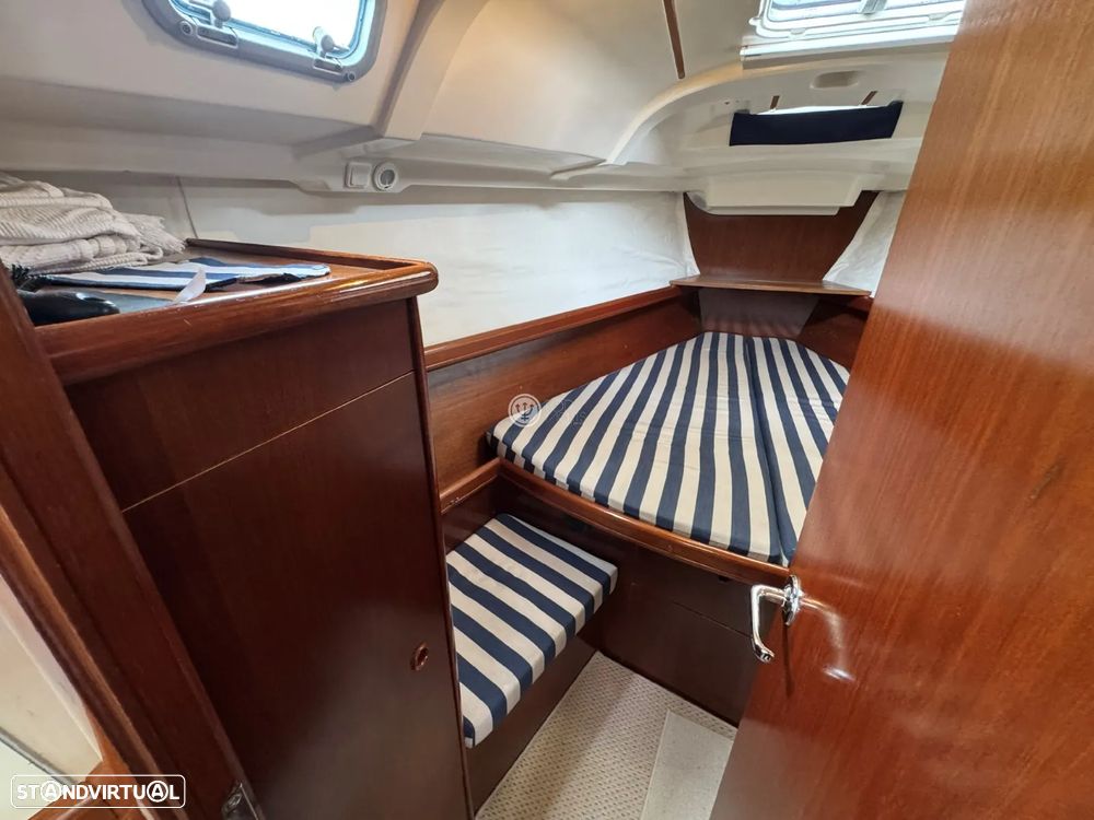 Beneteau Oceanis 381 Clipper - 20