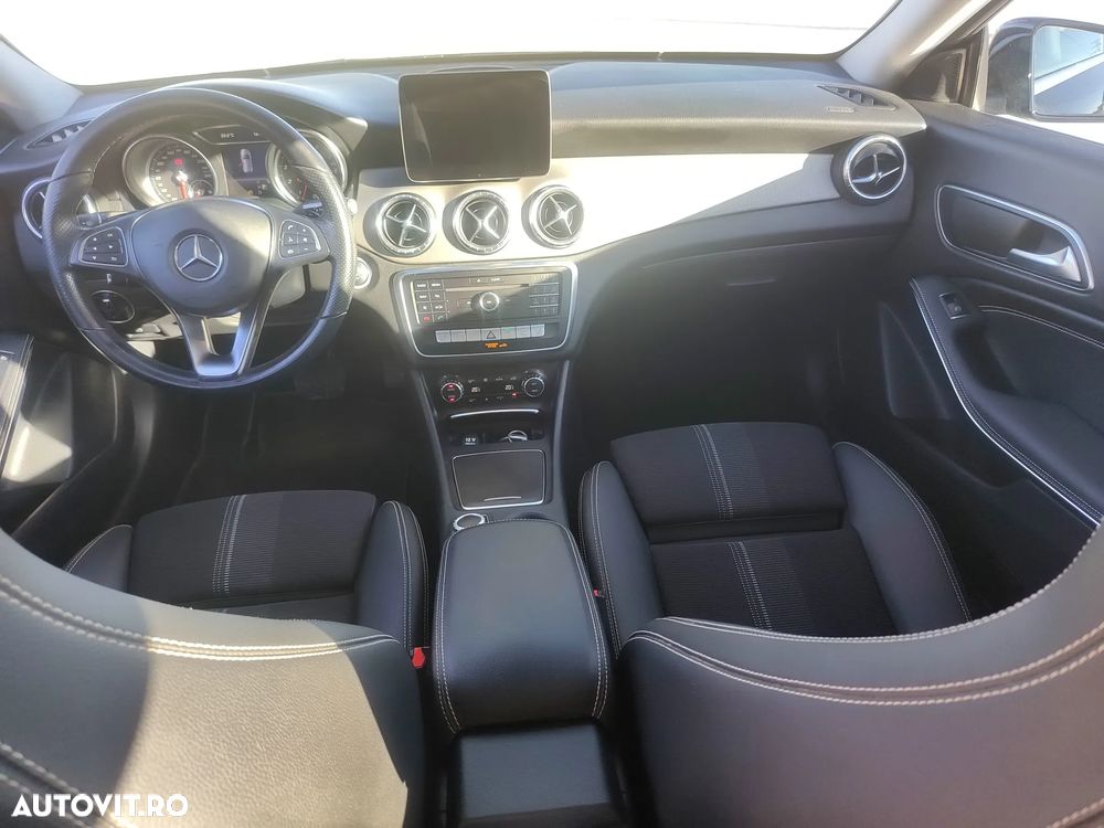 Mercedes-Benz CLA 180 - 7