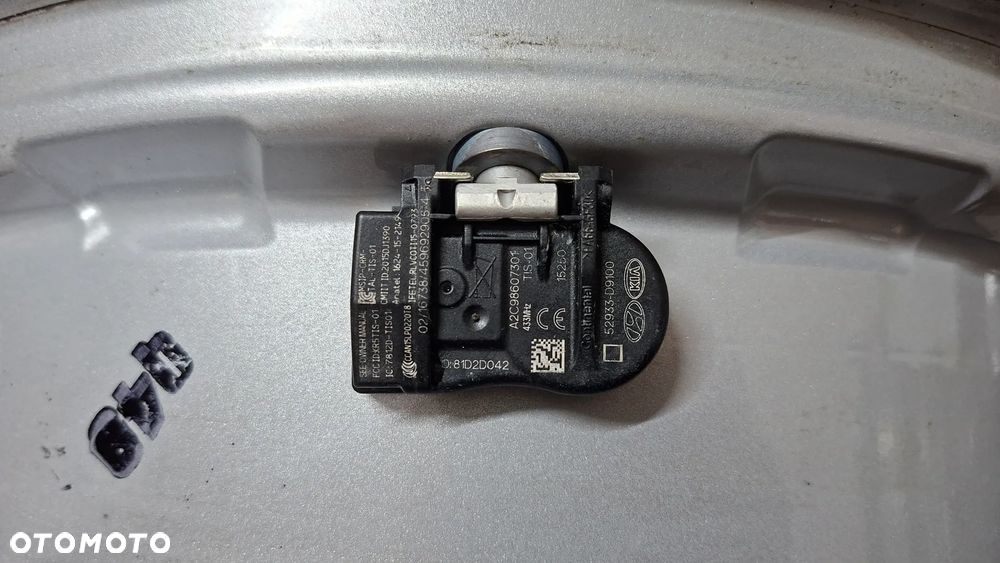 Felgi Aluminiowe 17 Kia Sportage IV 5x114.3 ET 48.5 - 16