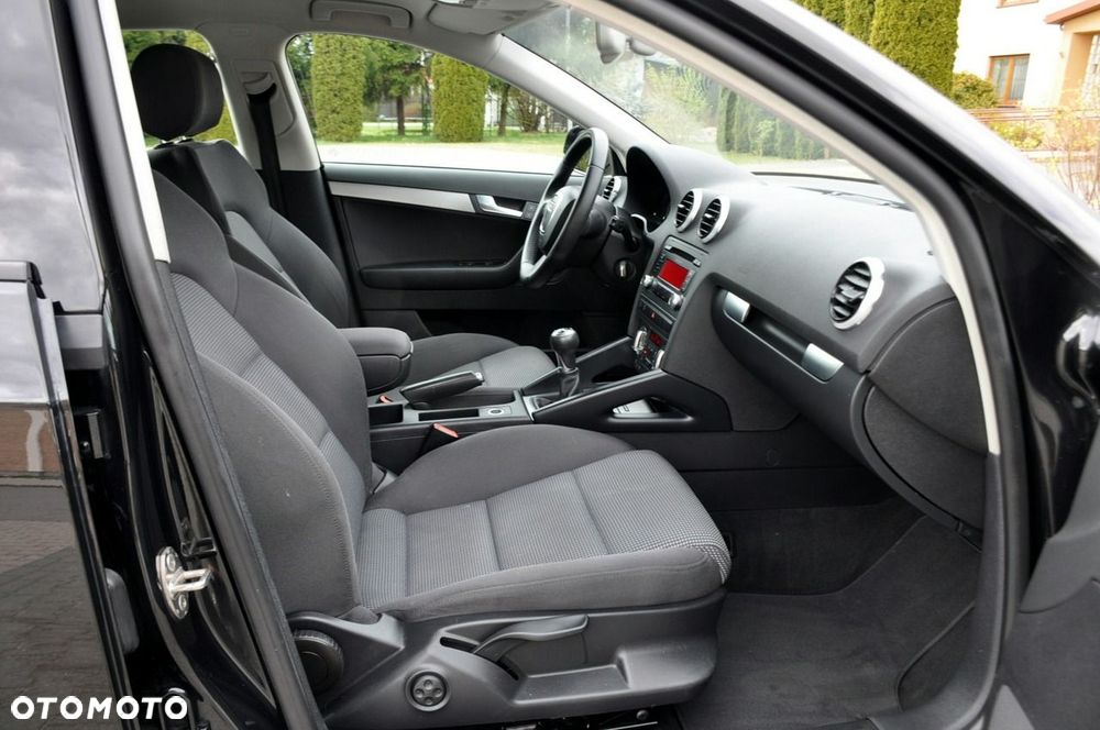 Audi A3 Sportback - 17