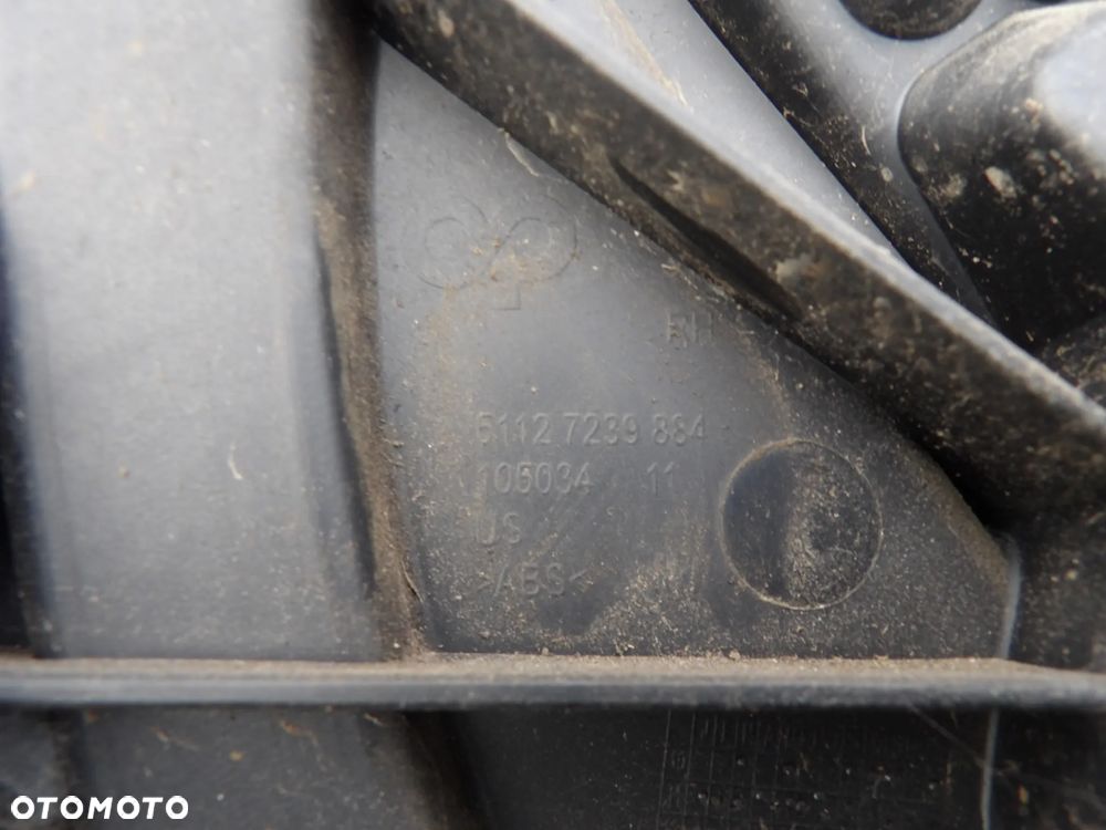 BMW - F25,X3 - ŚLIZG , WZMOCNIENIE ZDERZAKA - PRAWY TYŁ - 7239884 - 2