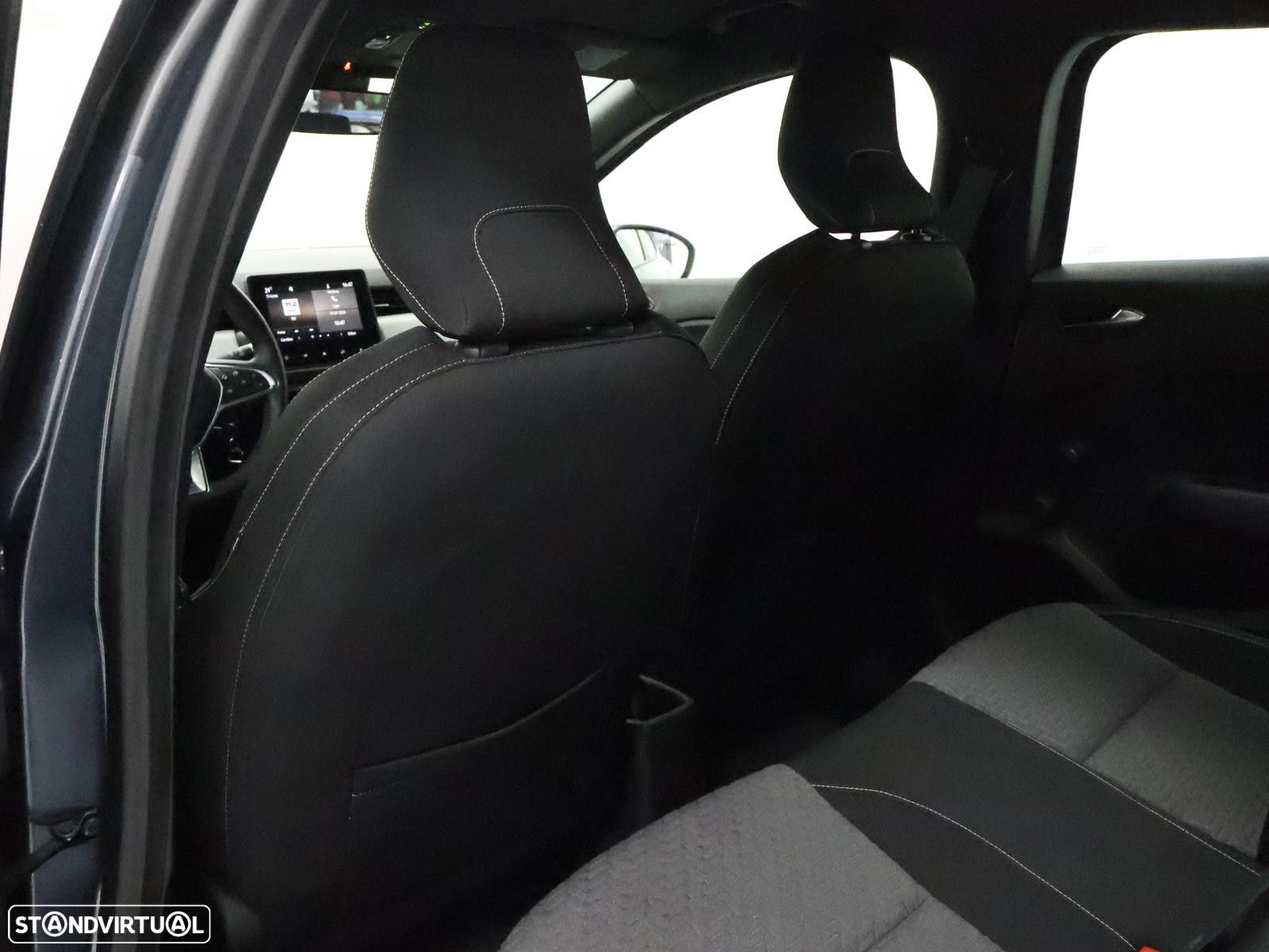 Renault Clio 1.6 E-Tech Intens - 27