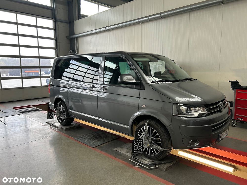 Volkswagen Multivan - 40