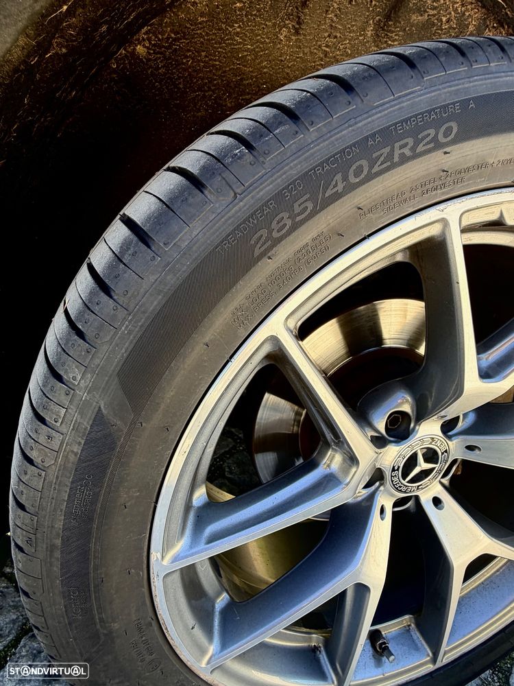 Mercedes-Benz GLC 300 - 11