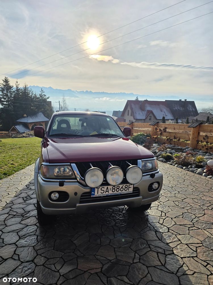 Mitsubishi Pajero - 3