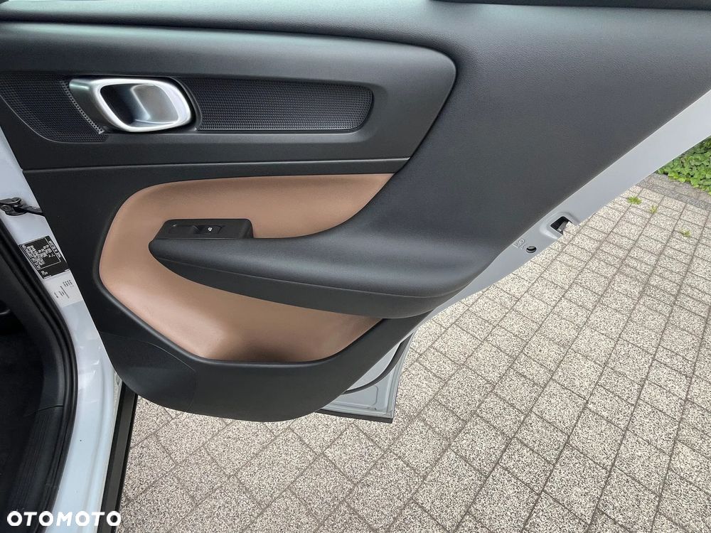 Volvo XC 40 D3 Inscription - 21