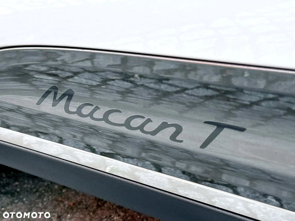 Porsche Macan T - 17
