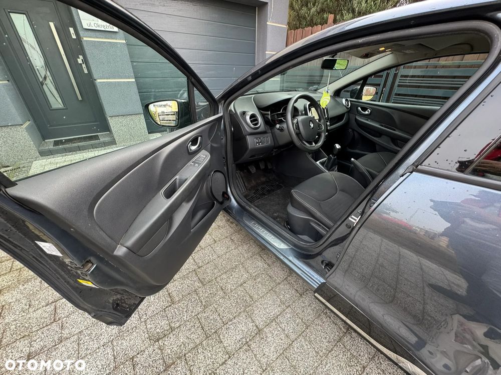 Renault Clio - 5