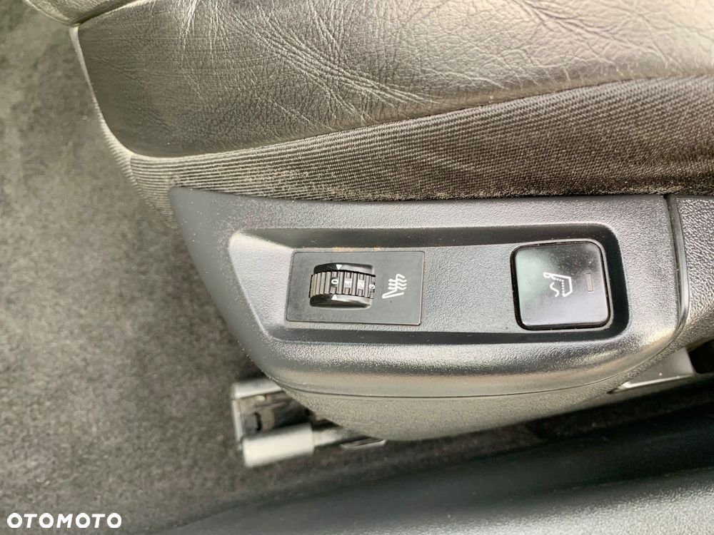 Citroën C5 2.0 16V Exclusive - 27