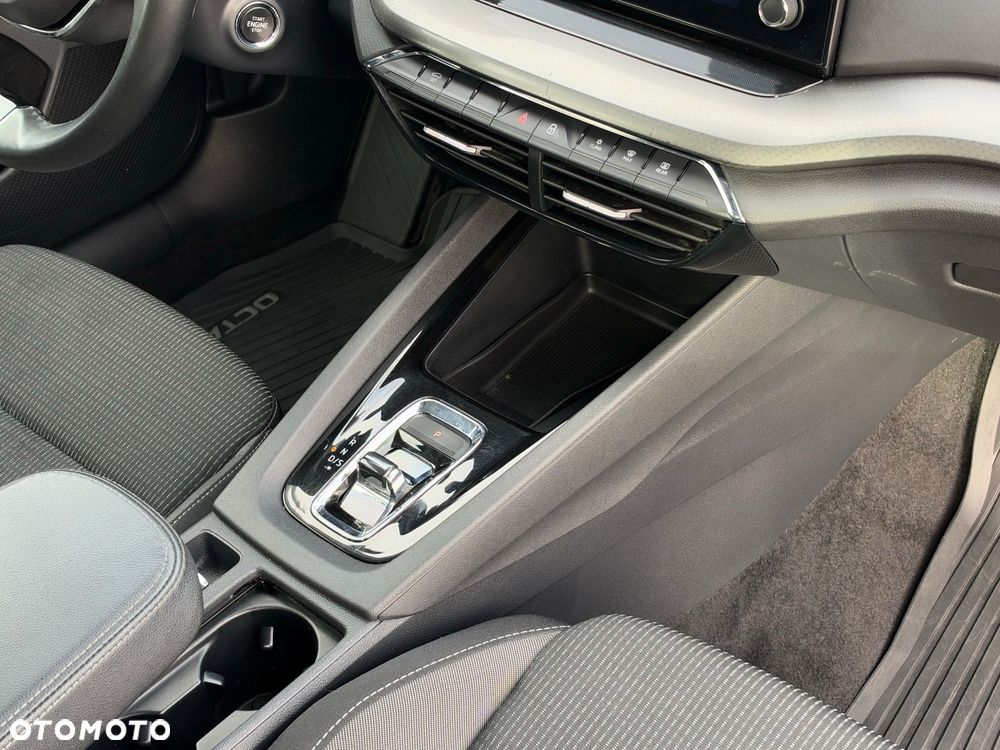 Skoda Octavia 1.5 TSI e-Tec Ambition DSG - 26