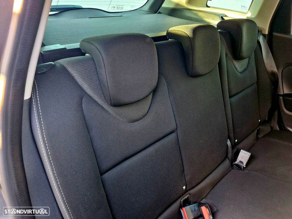 Renault Clio 1.5 dCi Dynamique S — fotografia 18