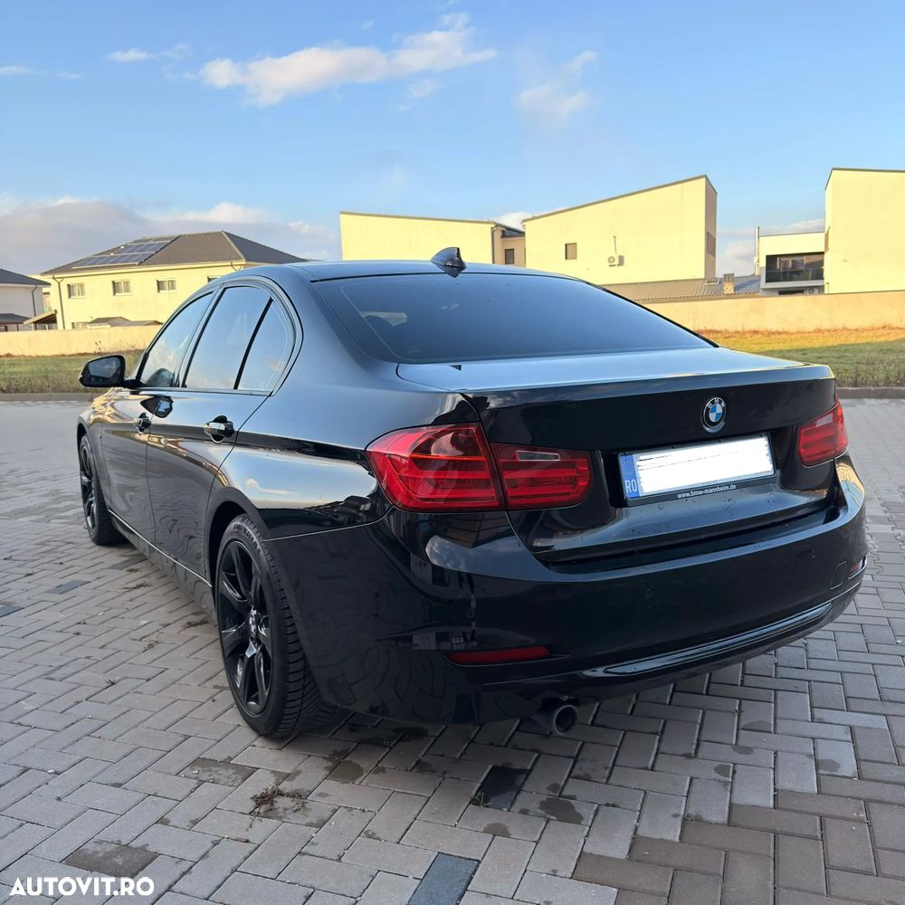 BMW Seria 3 320d Aut. Sport Line - 3