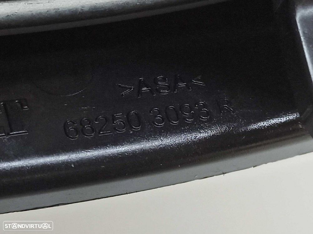 QUADRANTE RENAULT TWIZY INTENS - 8