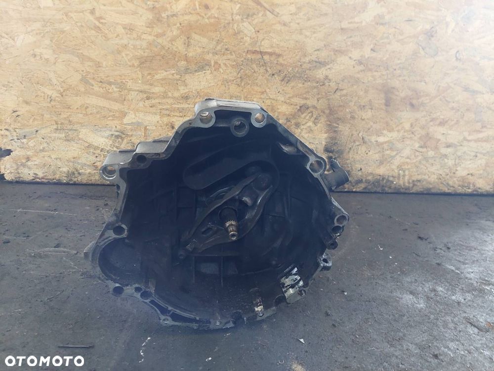 SKRZYNIA BIEGÓW AUDI A4 B6 2.5 TDI MANUAL 6 BIEGÓW FRG - 2