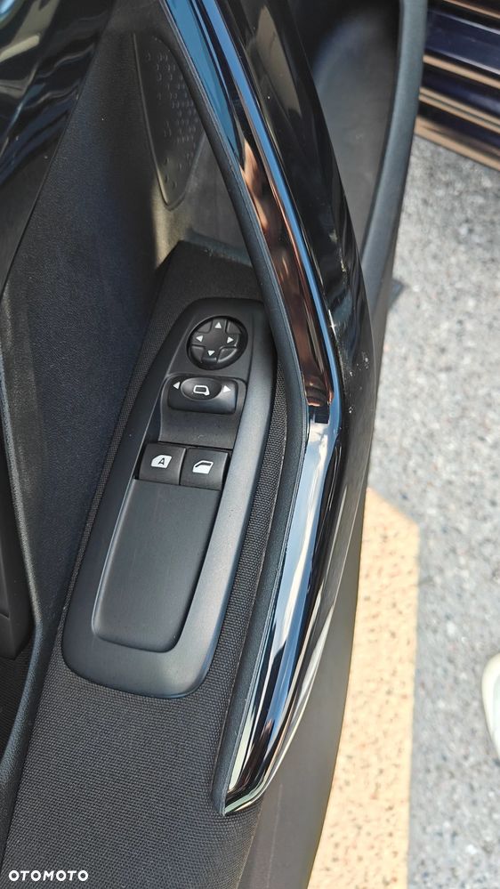 Peugeot 208 1.2 PureTech Active - 14