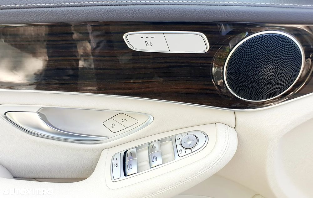 Mercedes-Benz C - 28