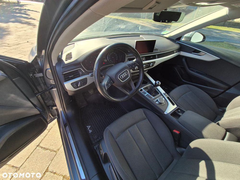 Audi A4 Avant 2.0 TDI design - 14
