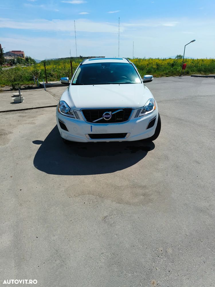 Volvo XC 60 - 1