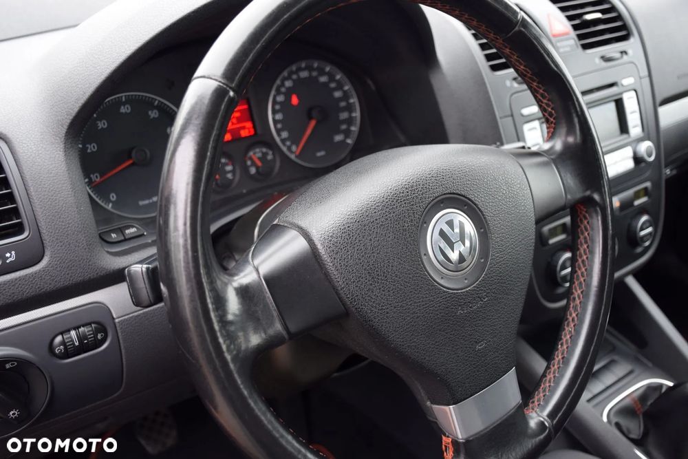 Volkswagen Golf 1.6 Goal - 15